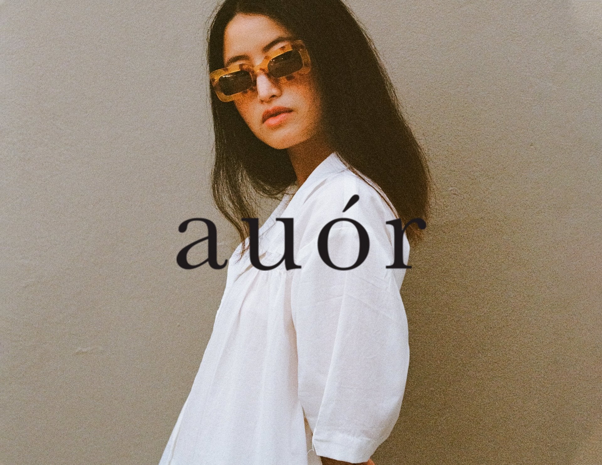 FEEL THE AUÓRA | The Clothing Lounge