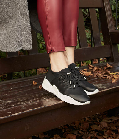 Blending the ever-enduring streetwear trend with a more refined aesthetic, Pace is the ultimate in elevated athleisure. Crafted from a combination of super-soft leather and lightweight neoprene, elastic back panels and a sock-liner design maximise wrap-around control. An athletic midsole provides all-day comfort, while the sporty silhouette is finished with hiking-inspired laces to stabilize the foot. Team with everything from silky dresses to raw-edge denim for a decidedly modern look.