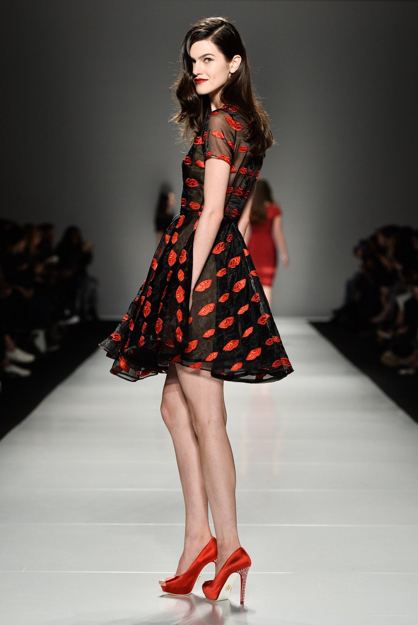 Red lips full skirt dress