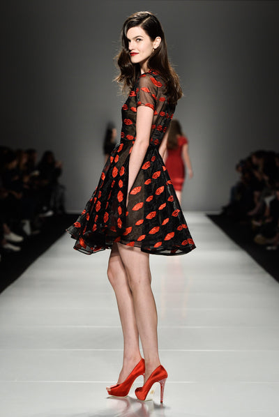 Red lips full skirt dress