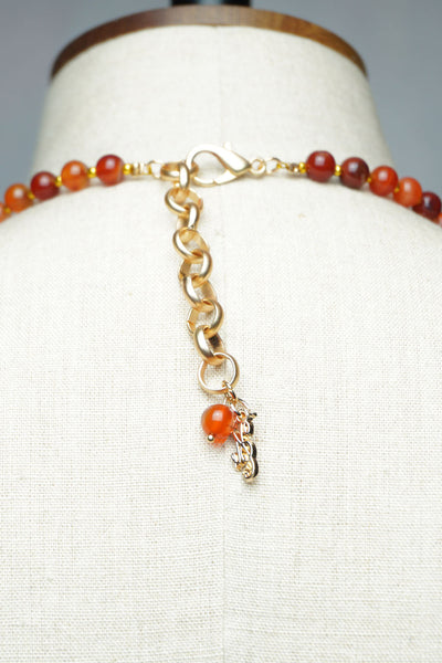 Mystic Rabbit Necklace in Carnelian Agate