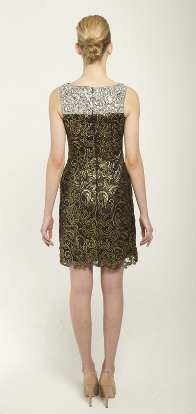 sleeveless lace dress