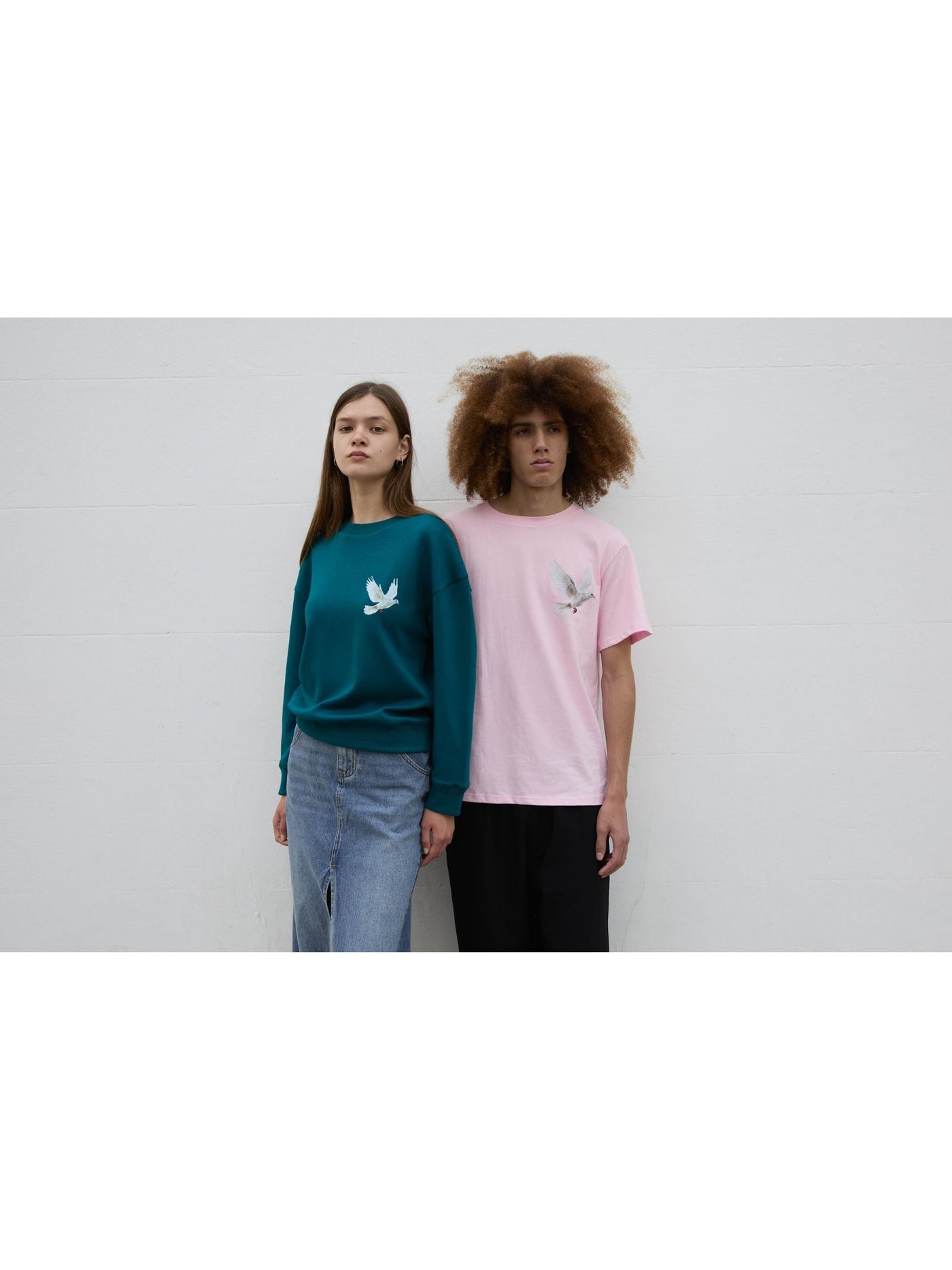 SOUR FIGS Flying Dove Print Unisex T-Shirt in Pink
