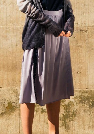 Silk midi-skirt with contrasted colour frills ruban, lavender