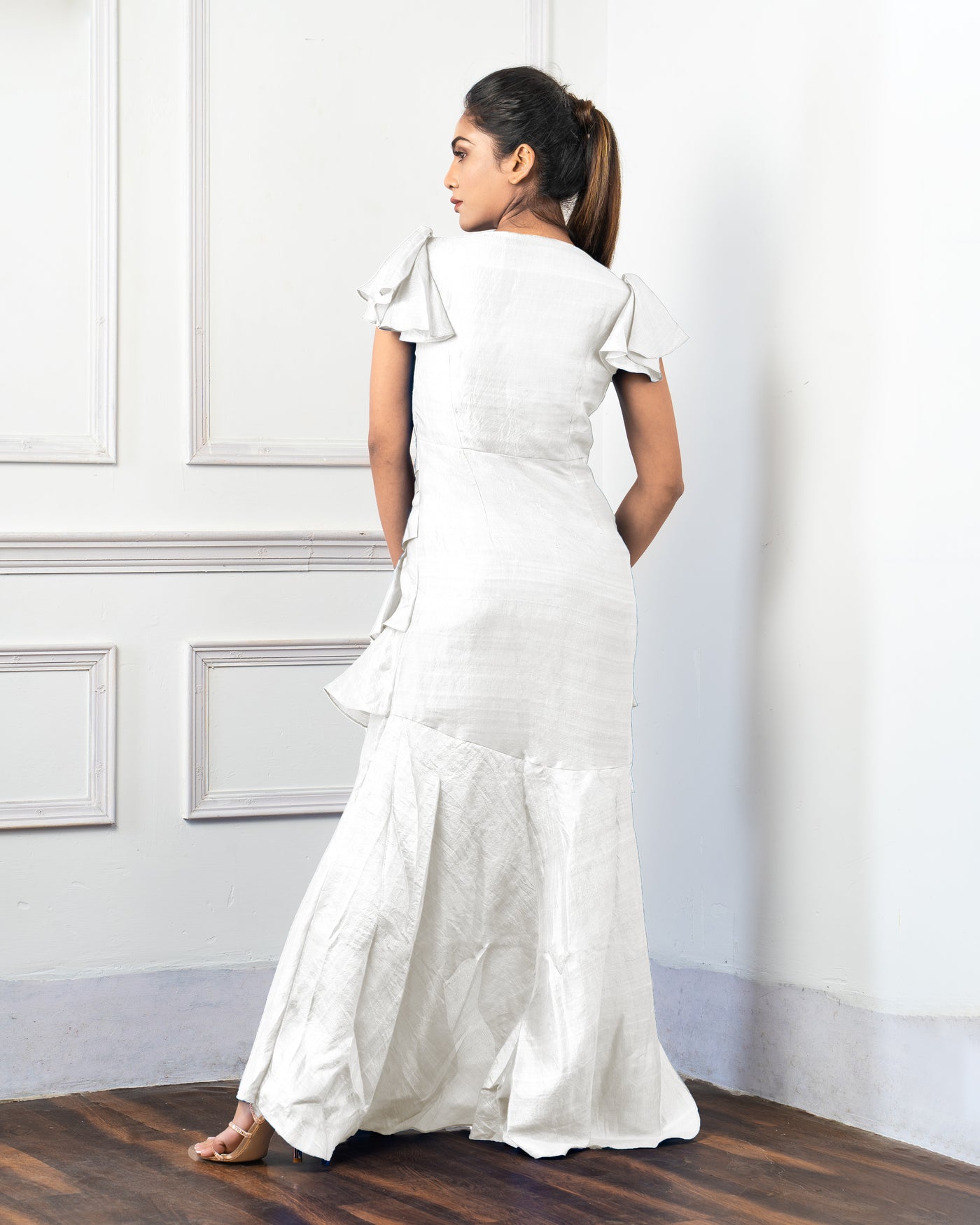 STELLAR RUFFLE DRESS