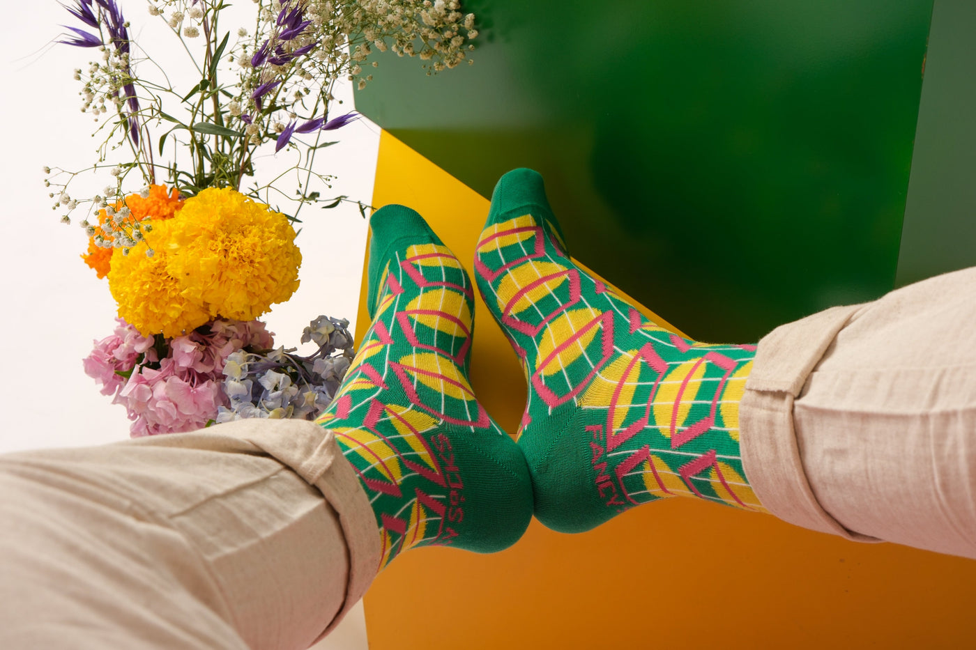 2 Pack Black and Green Geometric Socks