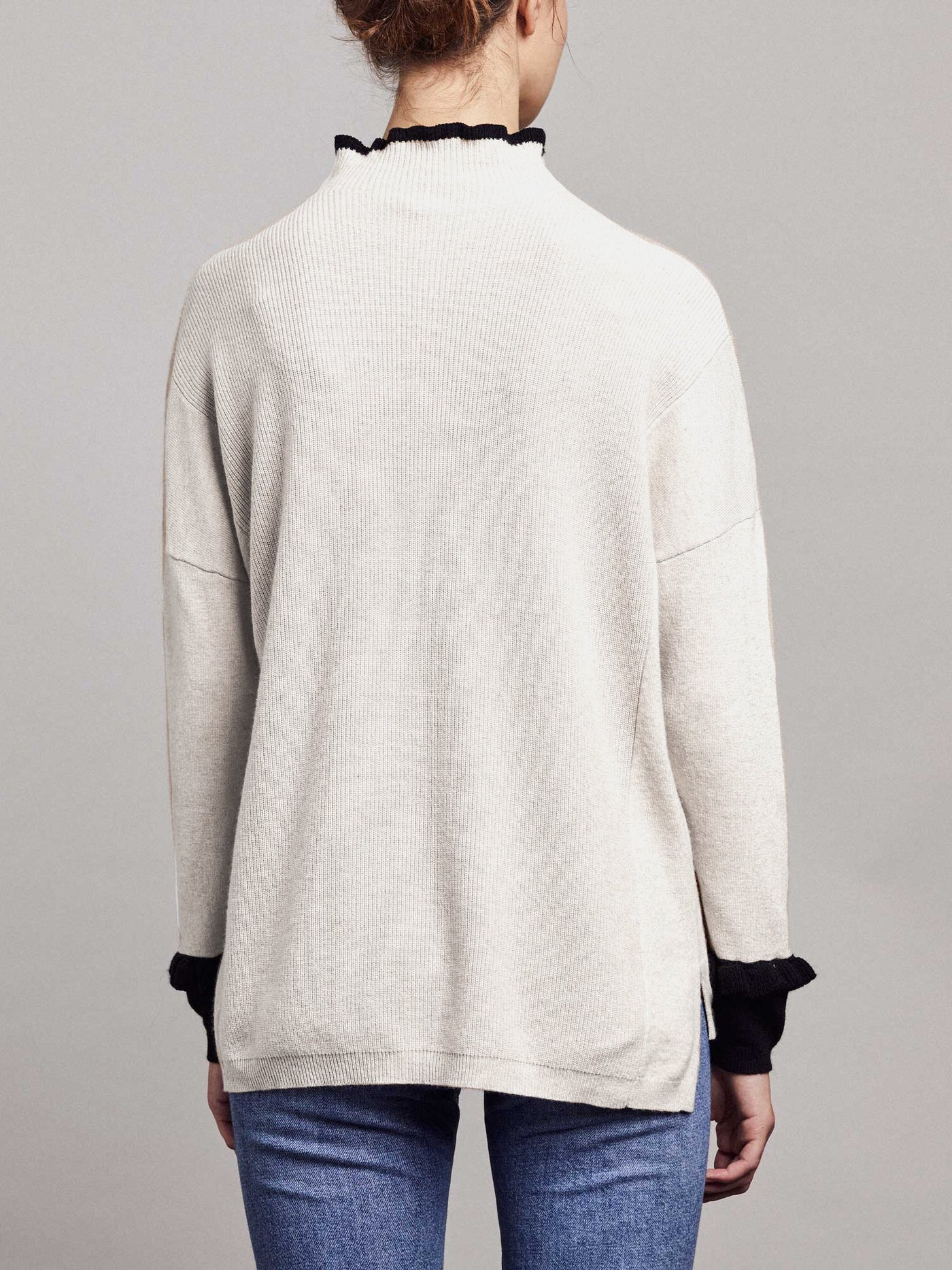 Grace Jumper – Vanilla/Blacklead