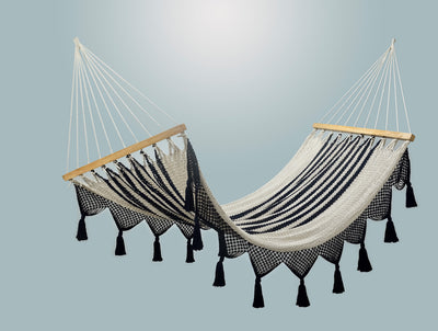 Colonial Navy Blue Cotton Hammock with Tassels (Wooden Bar)