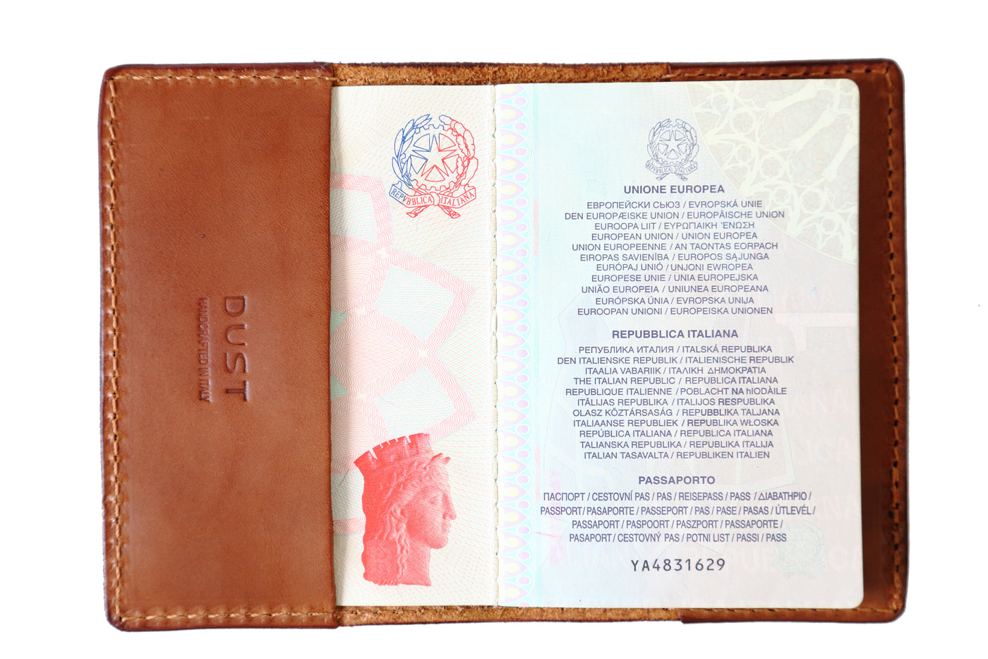 Mod 132 Passport Holder Cuoio Brown