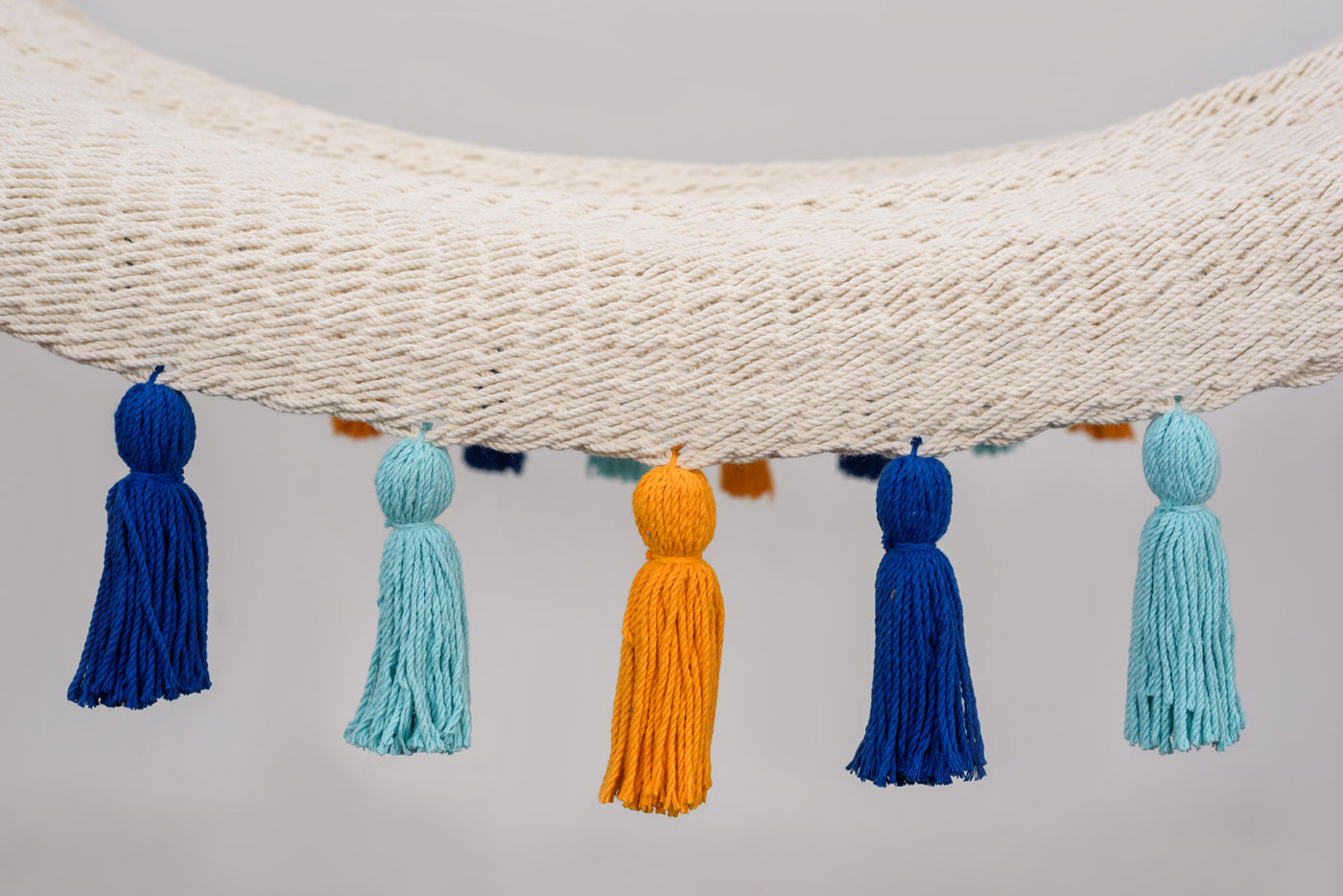 Deluxe Natural Cotton Hammock with Hue Inspired Tassels (Wooden Bar)