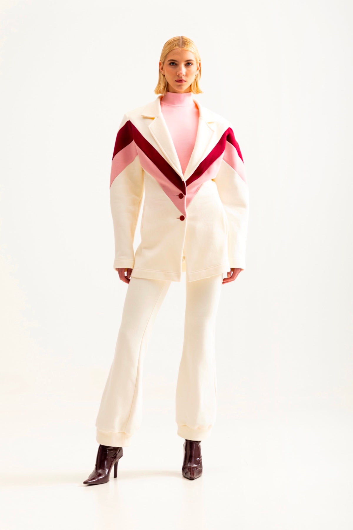 Zig-zag blazer, Ivory by talented.company