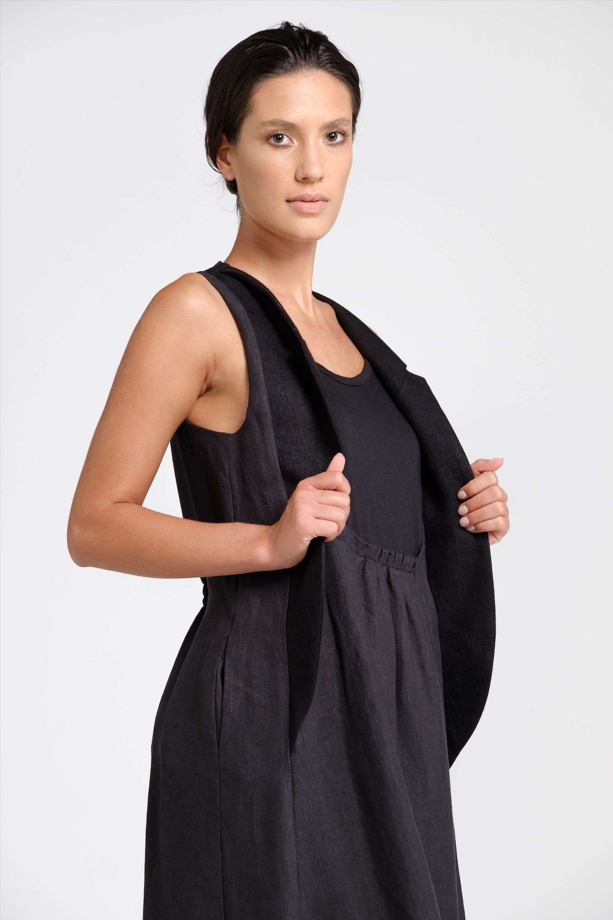 Black Hemp Dress - The Clothing LoungeTrame di Stile