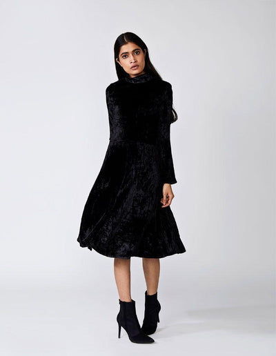 DELIA Black Velvet Midi Dress - IMAIMA - The Clothing LoungeIMAIMA