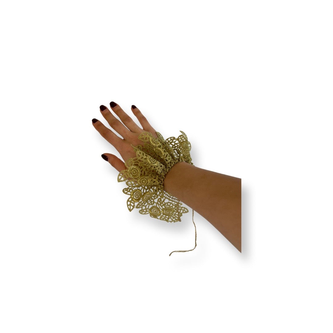 Gold frill embroidered cuffs