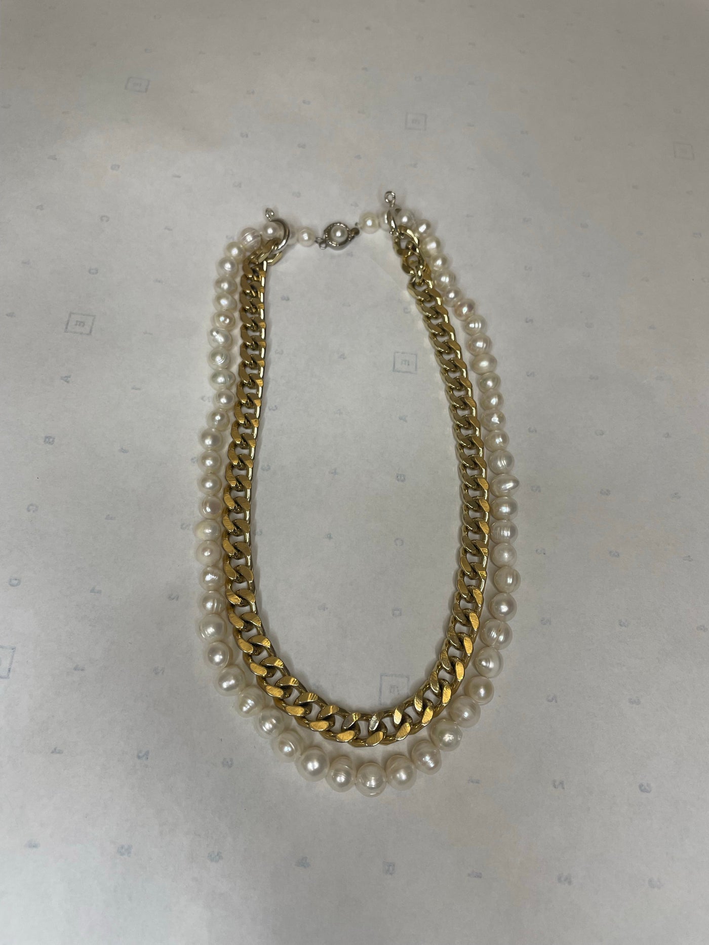 Amy Pearl & Chain necklace
