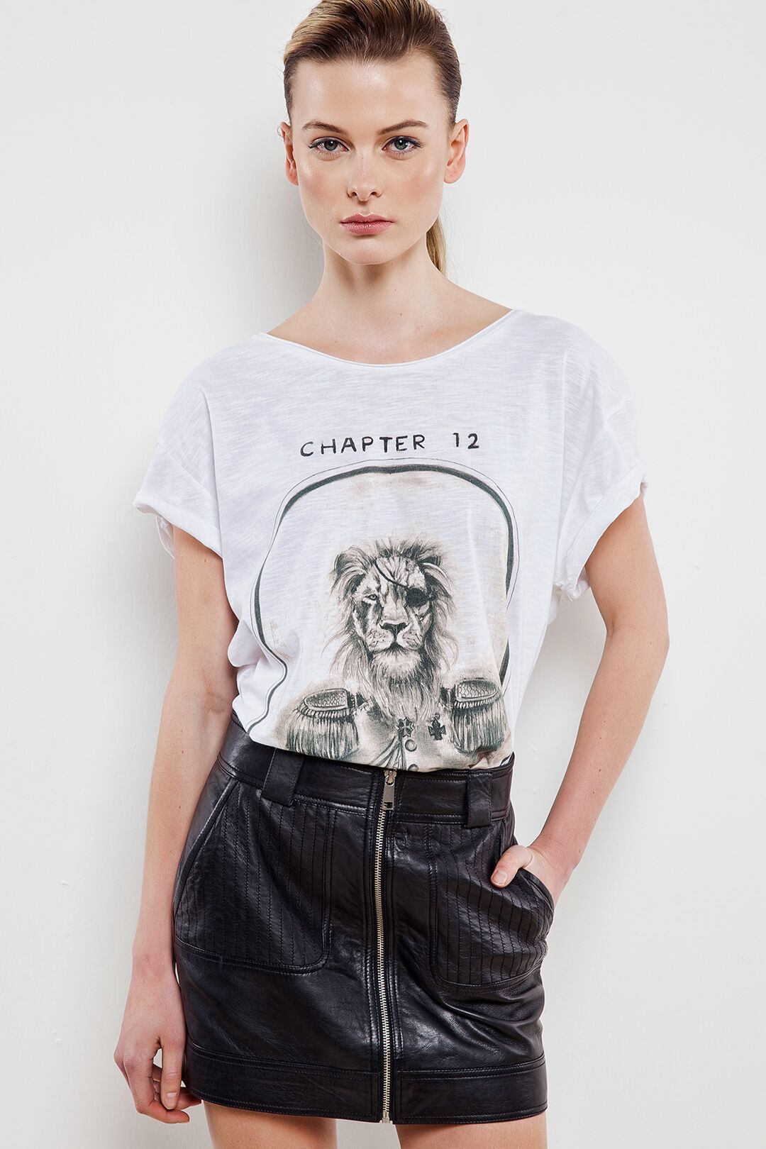 Ko Samui Women's White Graphic T-Shirt - The Clothing LoungeDear Deer