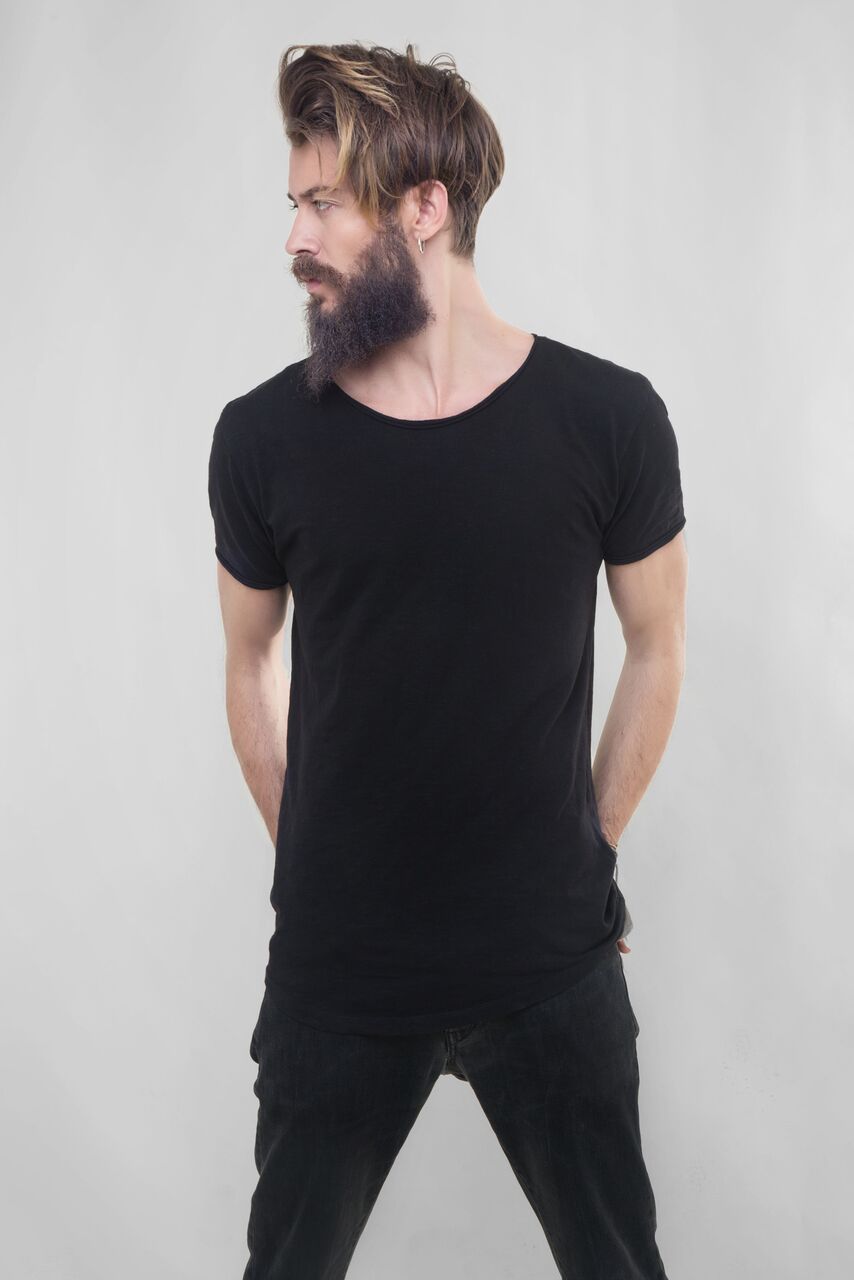 LUMPHINI Men's Black T-Shirt - The Clothing LoungeDear Deer