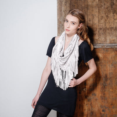 milla studs shawl - The Clothing LoungeTreasures