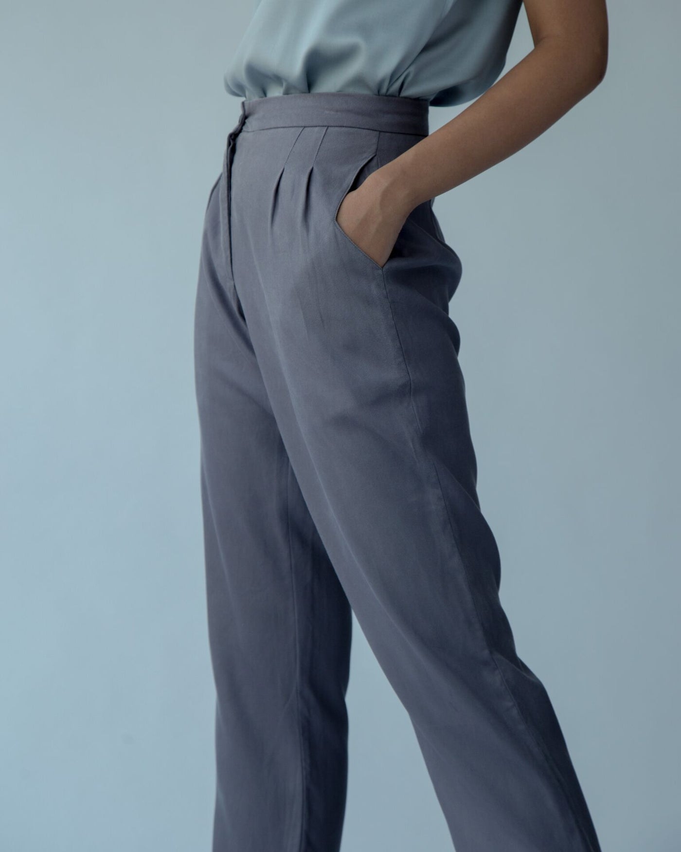 Pleated pants - The Clothing LoungeSaltpetre