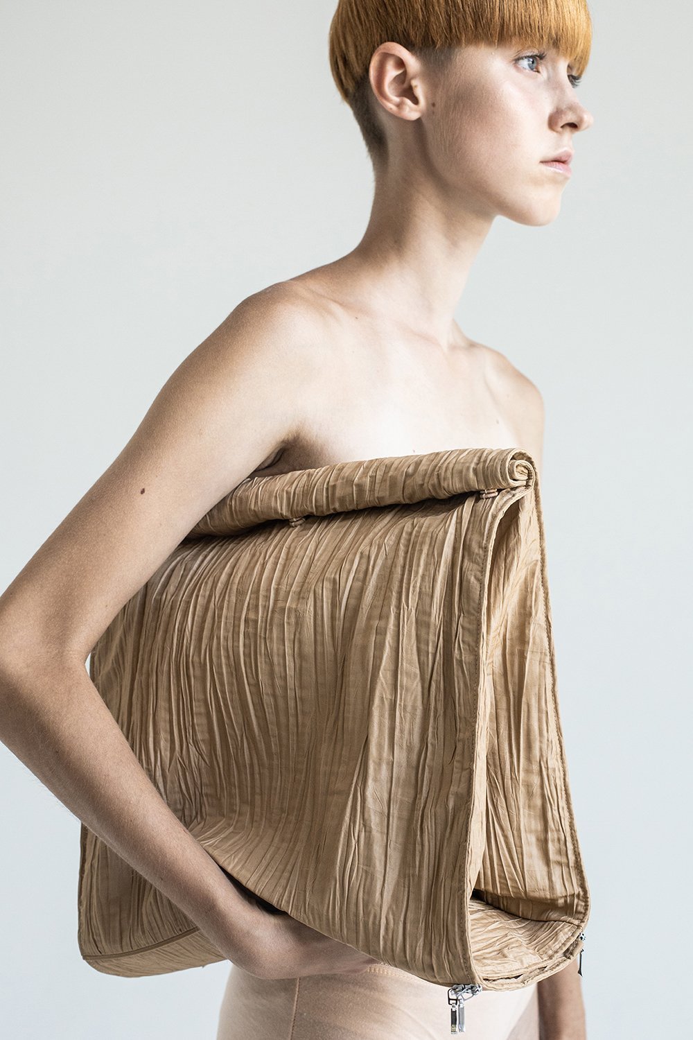 TAKEAWAY 2-way Transforming Piece: Shorts/Bag - The Clothing LoungeDZHUS