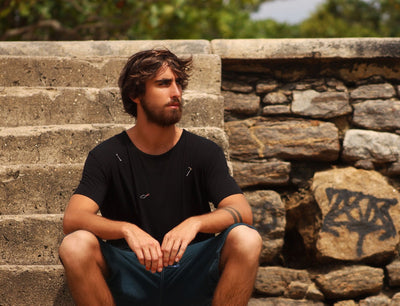 Tools Embroidered T-shirt - The Clothing LoungeWIINO